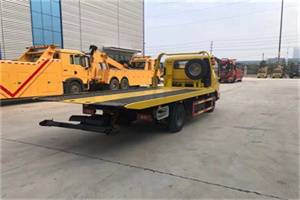 馆陶非事故拖车